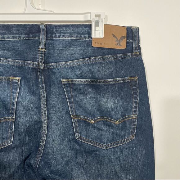 American Eagle 32x34 Original Tapered Leg Jeans - Picture 4 of 4